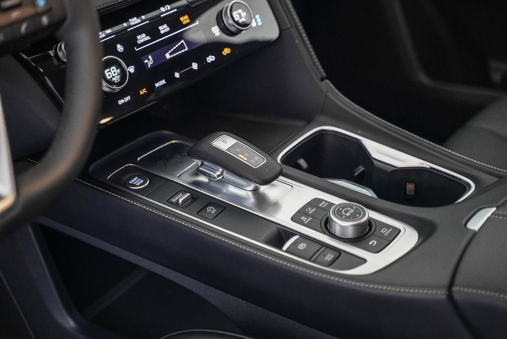 used 2025 INFINITI QX60 car, priced at $46,900