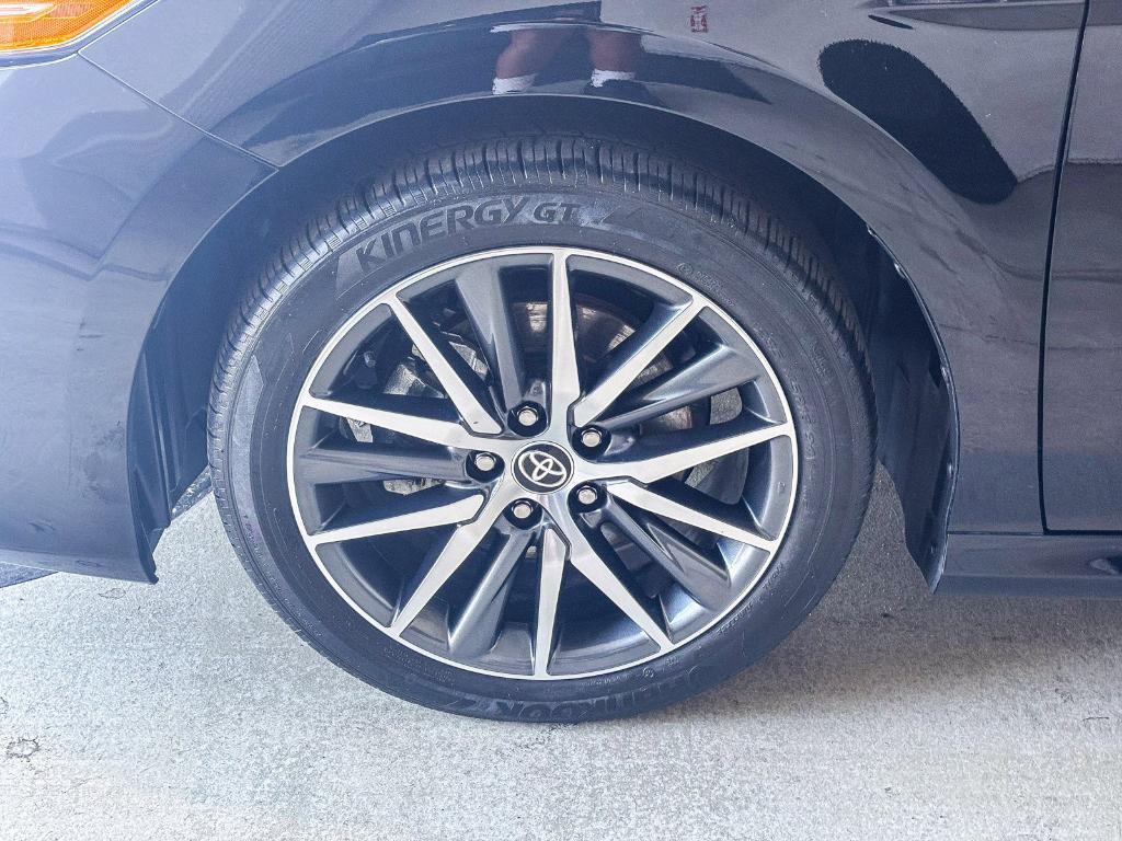 used 2024 Toyota Camry Hybrid car, priced at $31,500