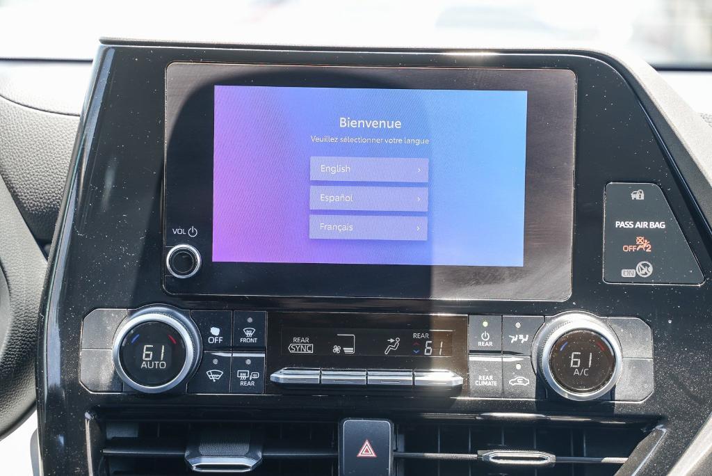 used 2023 Toyota Highlander car, priced at $32,500
