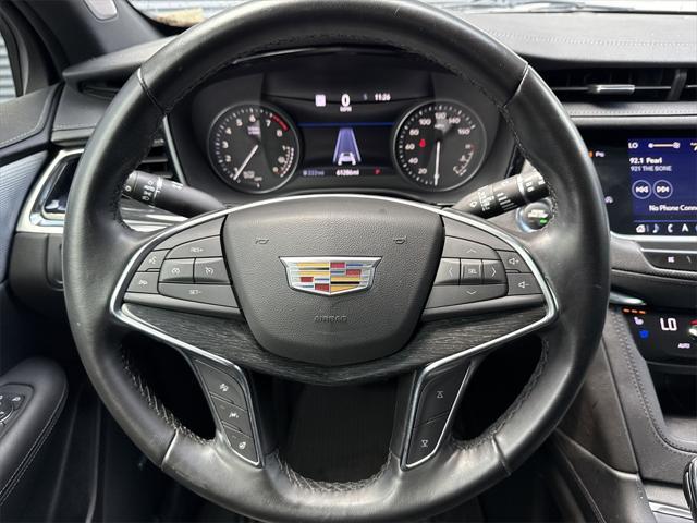 used 2021 Cadillac XT5 car, priced at $28,000