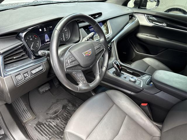 used 2021 Cadillac XT5 car, priced at $28,000