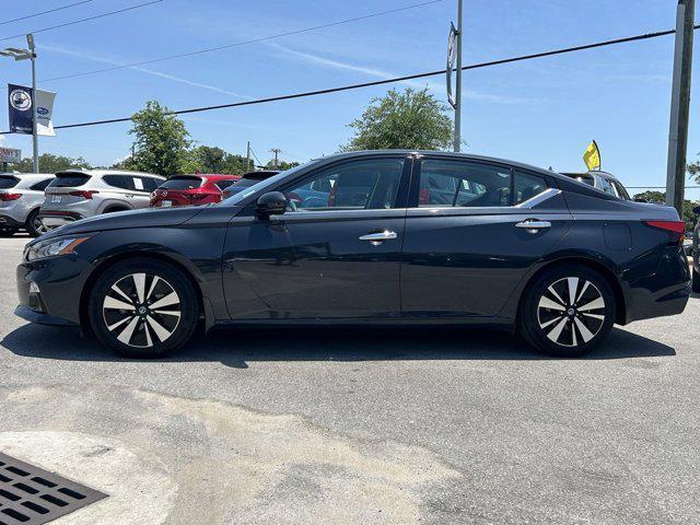 used 2022 Nissan Altima car, priced at $25,113