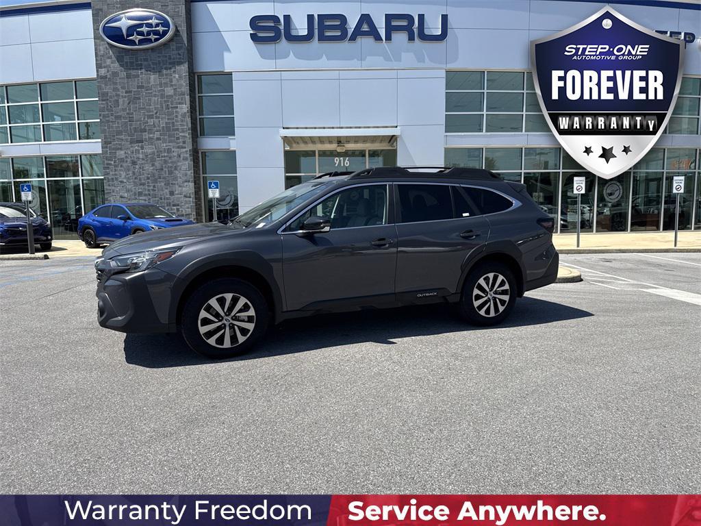 used 2025 Subaru Outback car, priced at $31,000