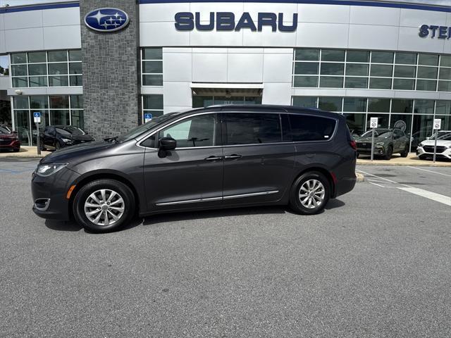 used 2018 Chrysler Pacifica car, priced at $12,999