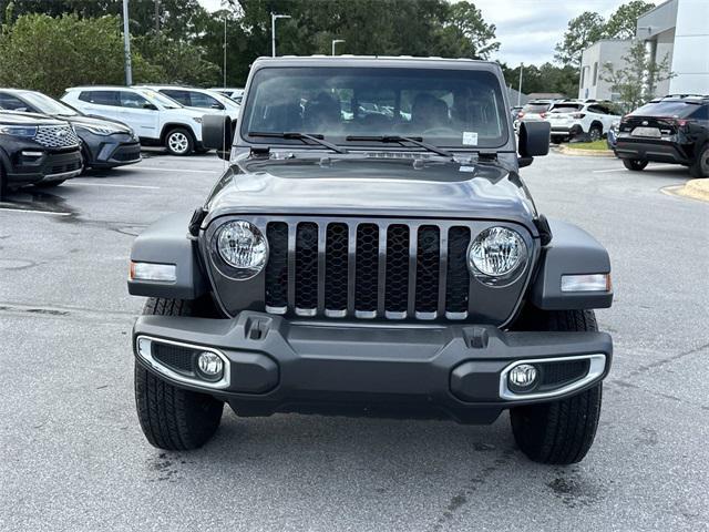 used 2023 Jeep Gladiator car, priced at $33,882