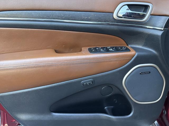 used 2016 Jeep Grand Cherokee car, priced at $18,500