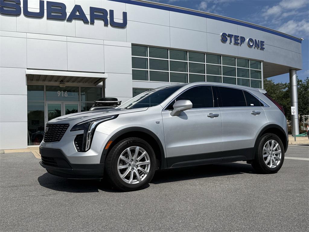 used 2022 Cadillac XT4 car, priced at $21,900