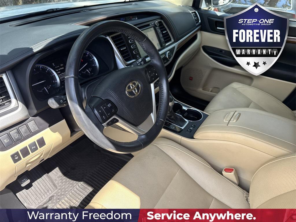 used 2019 Toyota Highlander car, priced at $23,789