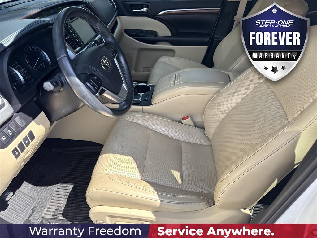 used 2019 Toyota Highlander car, priced at $23,789