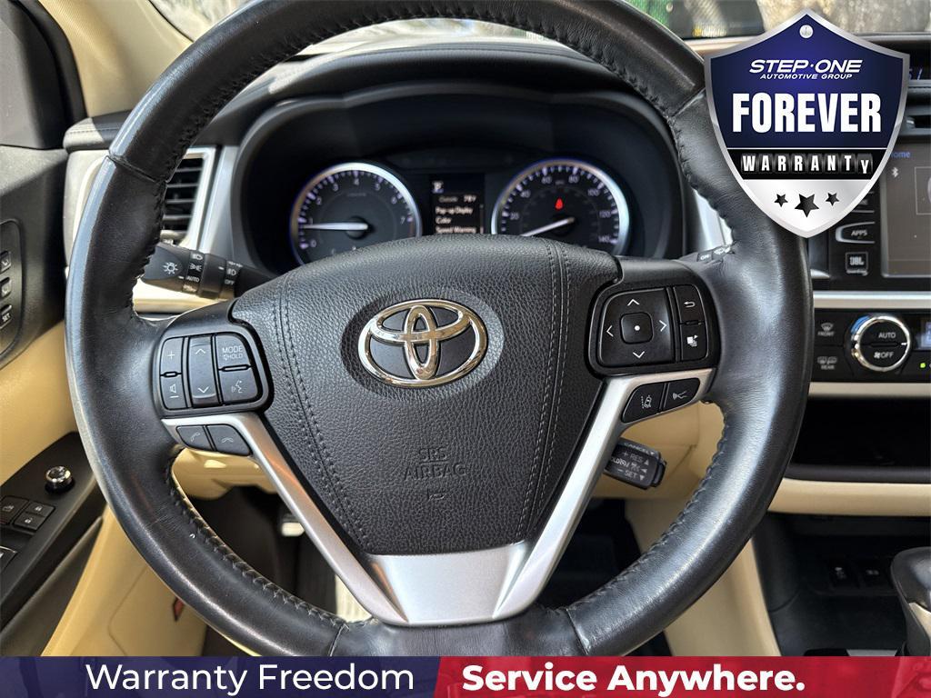 used 2019 Toyota Highlander car, priced at $23,789