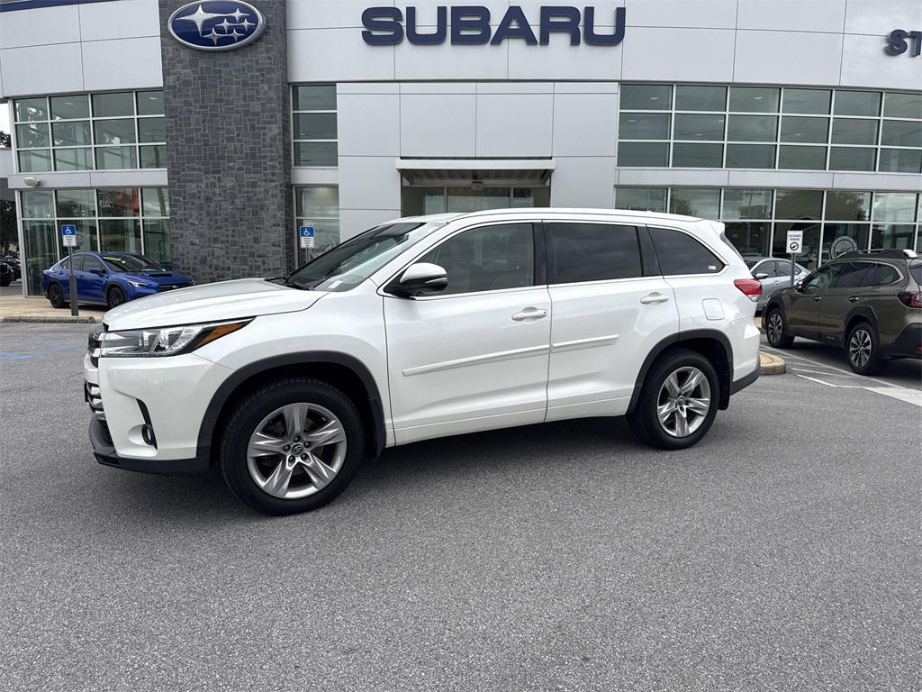 used 2017 Toyota Highlander car, priced at $25,300