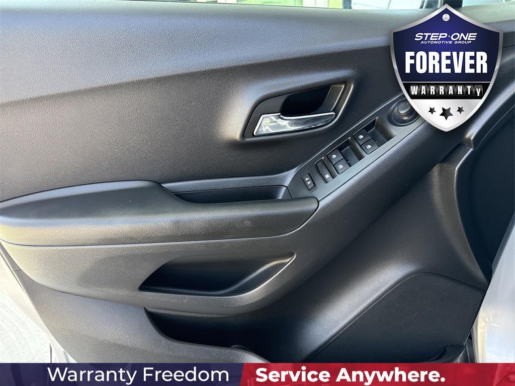 used 2022 Chevrolet Trax car, priced at $18,000