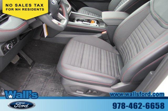 used 2025 Ford Explorer car, priced at $46,921