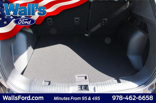 new 2025 Ford Escape car, priced at $33,299