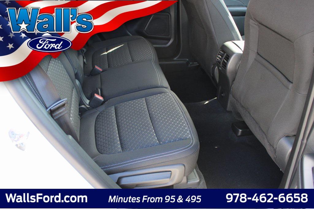 new 2025 Ford Escape car, priced at $32,323