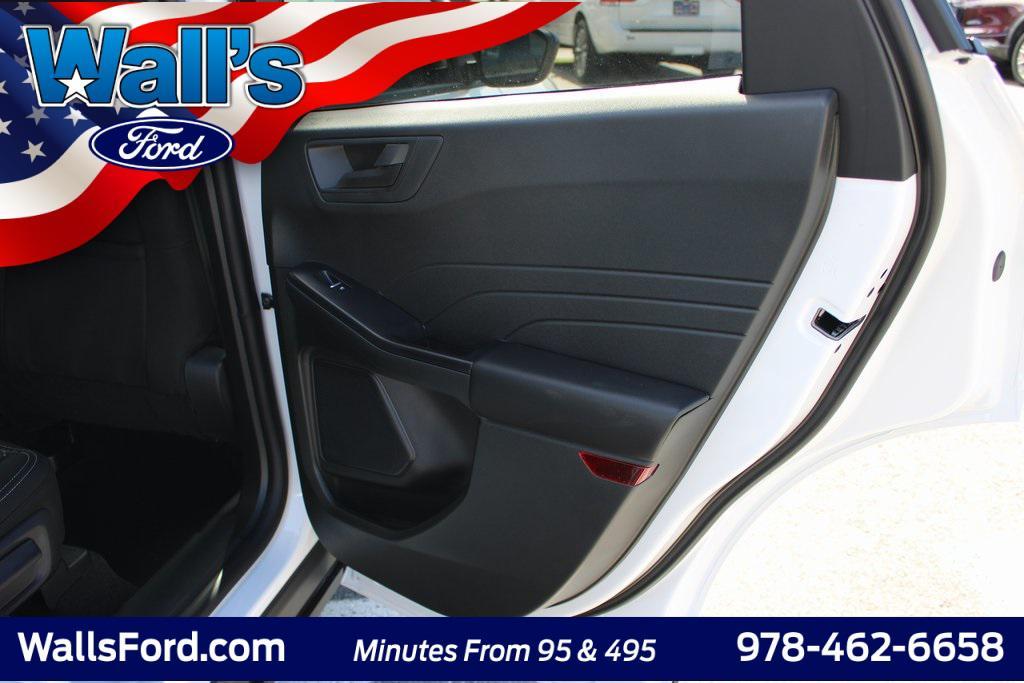 new 2025 Ford Escape car, priced at $32,323