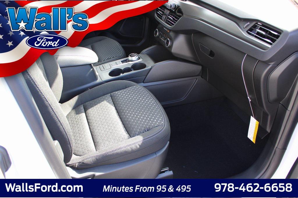 new 2025 Ford Escape car, priced at $32,323