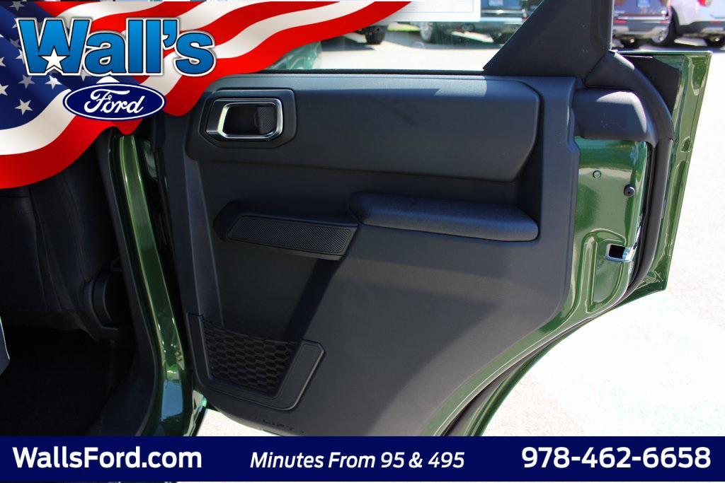 new 2025 Ford Bronco car, priced at $44,231