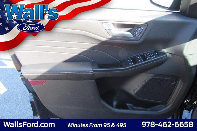 new 2025 Ford Escape car, priced at $36,248