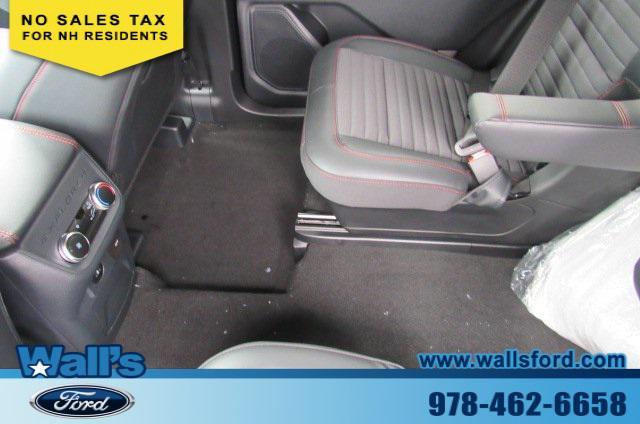 new 2025 Ford Explorer car, priced at $49,105