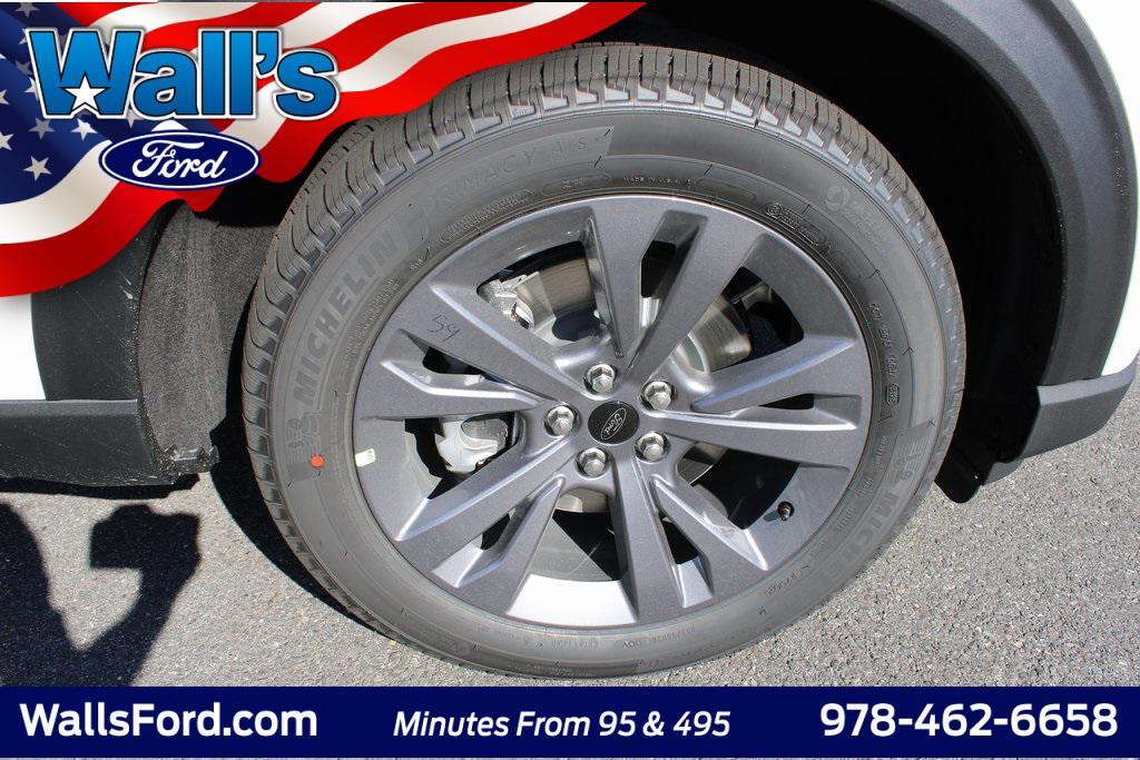 new 2025 Ford Explorer car, priced at $47,651