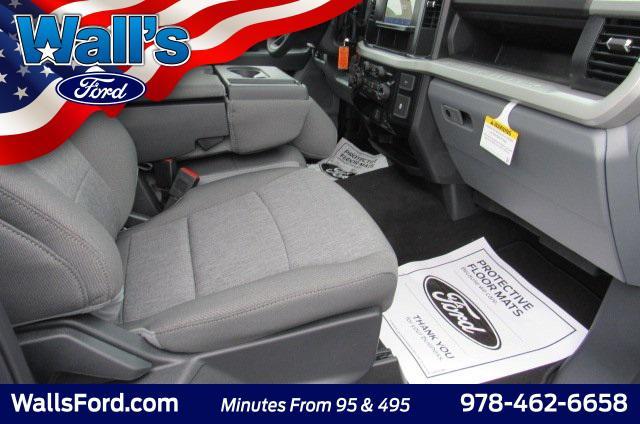 new 2025 Ford F-350 car, priced at $54,994