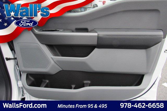 new 2025 Ford F-350 car, priced at $54,994