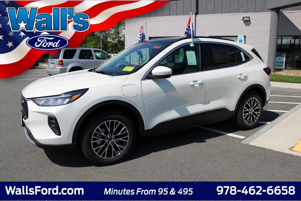 new 2025 Ford Escape PHEV car, priced at $39,952