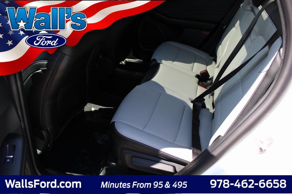 new 2025 Ford Escape PHEV car, priced at $39,952