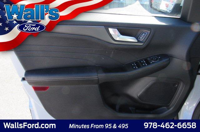 new 2025 Ford Escape car, priced at $37,680