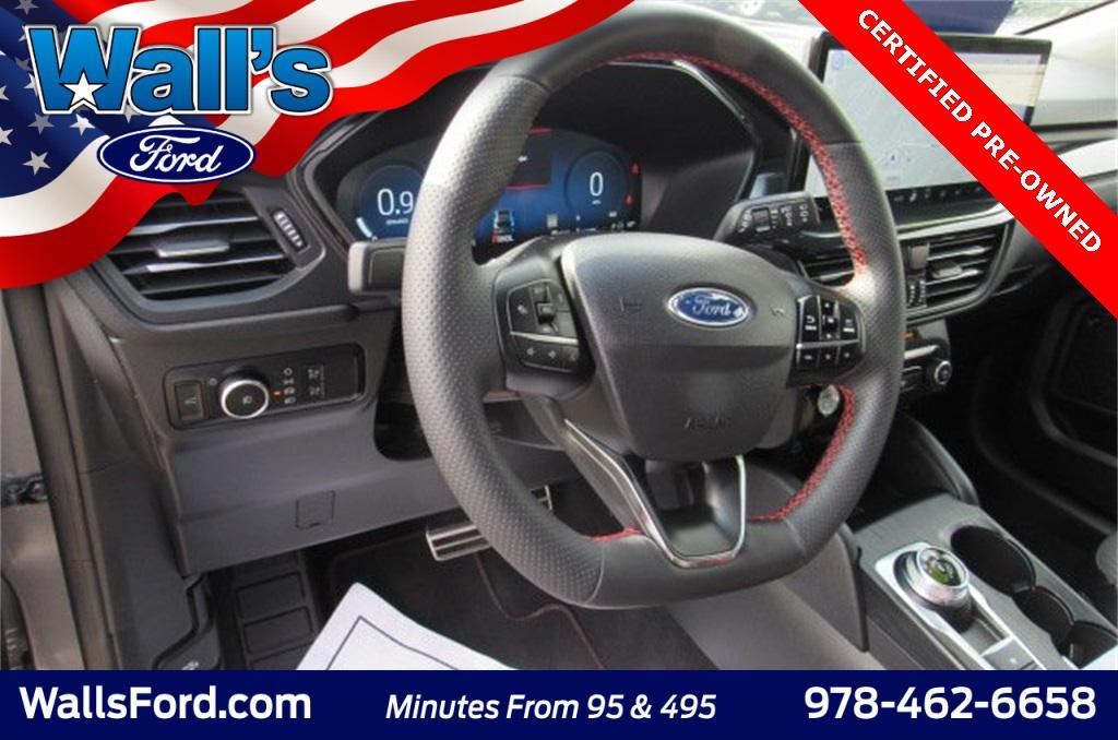 used 2023 Ford Escape car, priced at $29,088