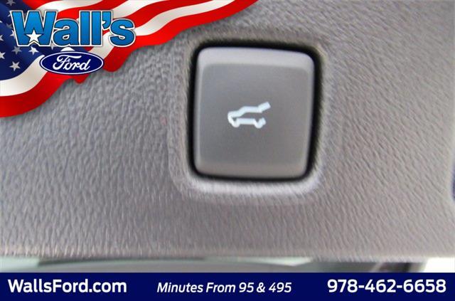 new 2025 Ford Escape car, priced at $33,298