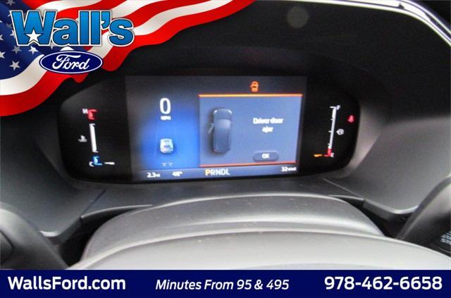 new 2025 Ford Escape car, priced at $33,298