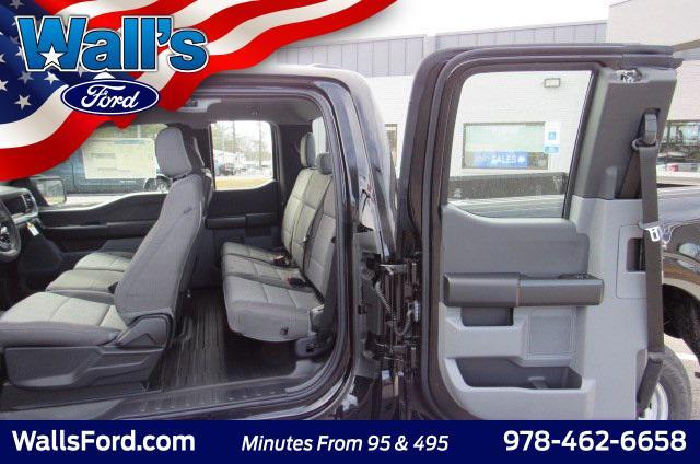 new 2025 Ford F-150 car, priced at $44,056