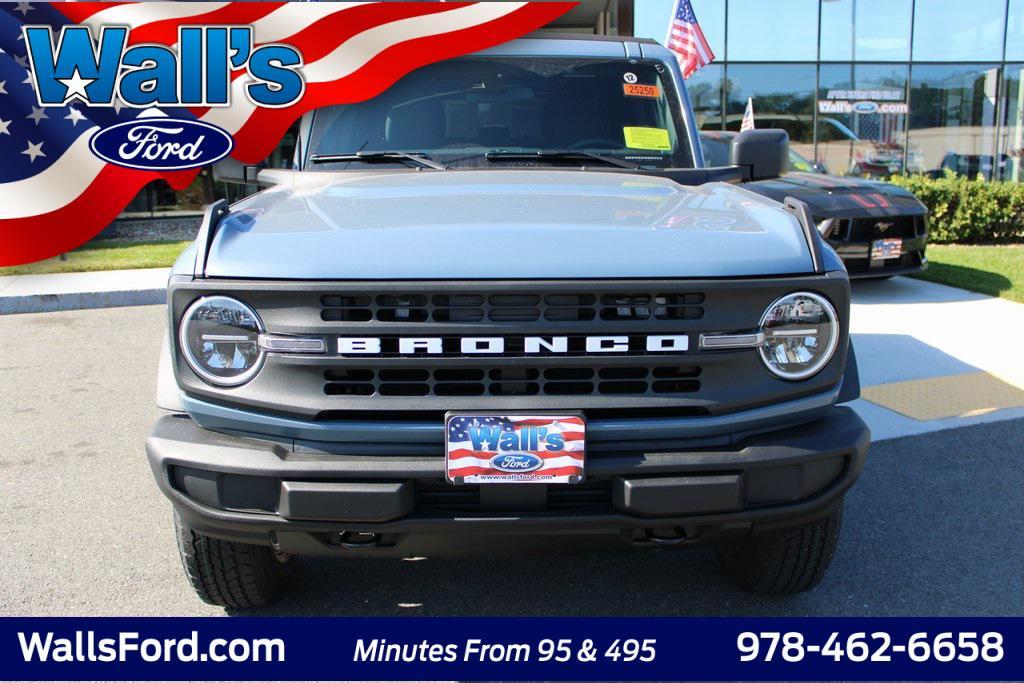 new 2025 Ford Bronco car, priced at $45,970