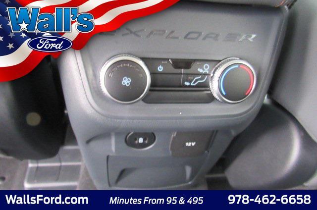 new 2025 Ford Explorer car, priced at $45,147