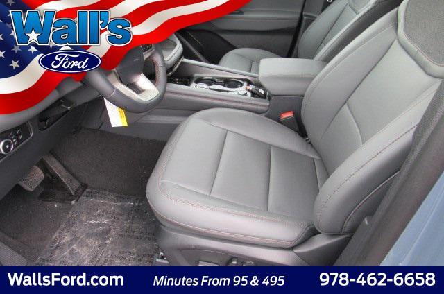 new 2025 Ford Explorer car, priced at $45,147