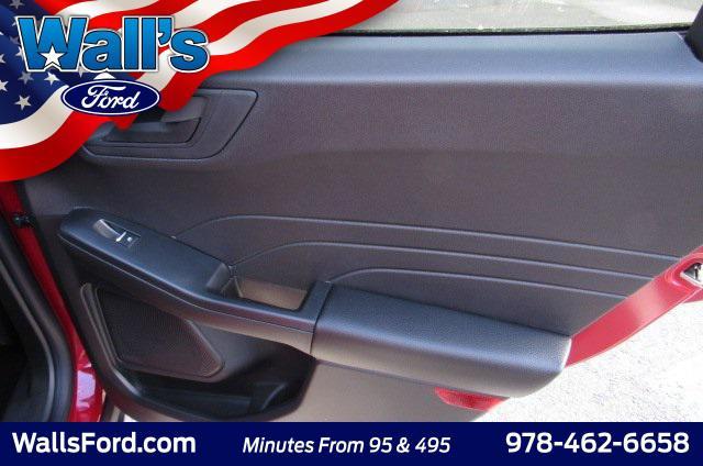 new 2025 Ford Escape car, priced at $30,380