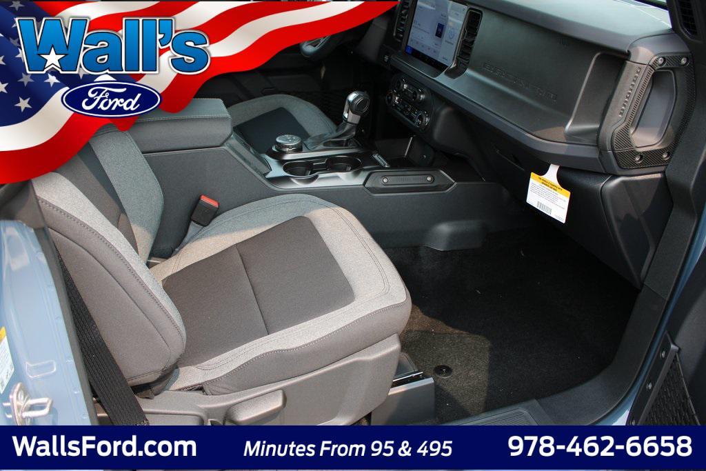 new 2025 Ford Bronco car, priced at $43,532