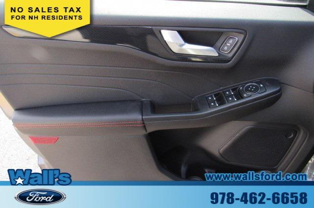 new 2025 Ford Escape car, priced at $32,518