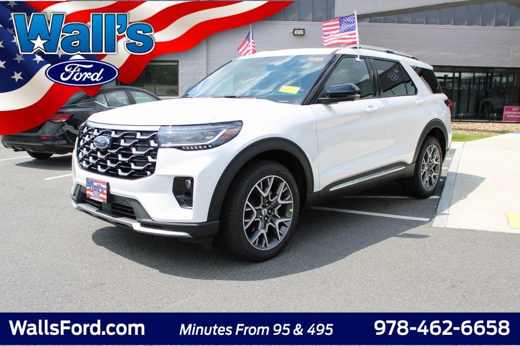 new 2025 Ford Explorer car, priced at $59,923