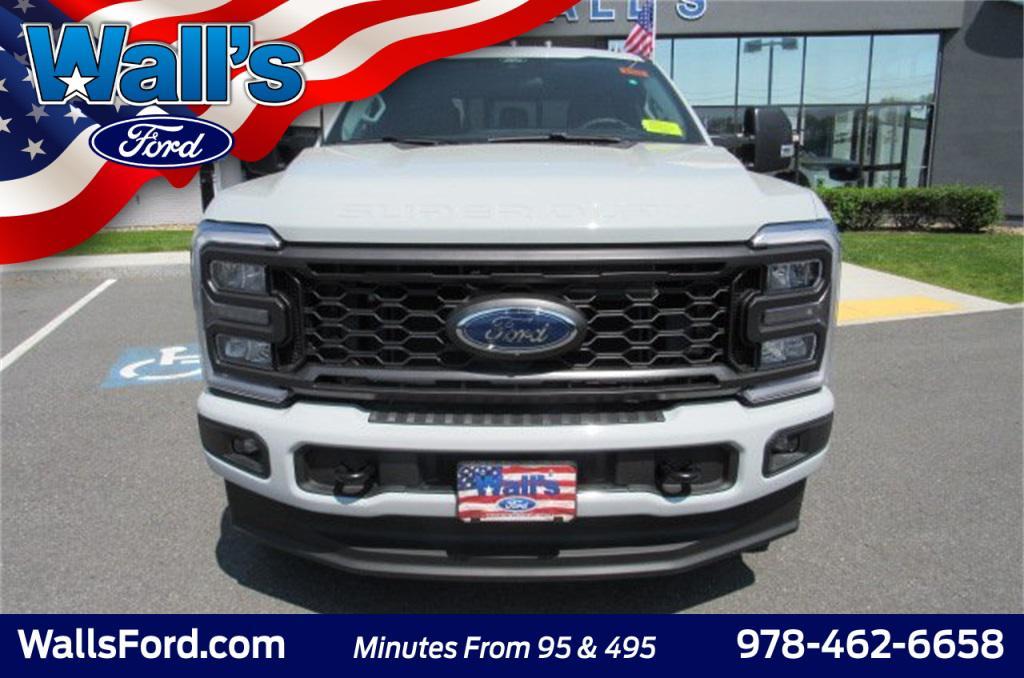 new 2025 Ford F-250 car, priced at $57,499