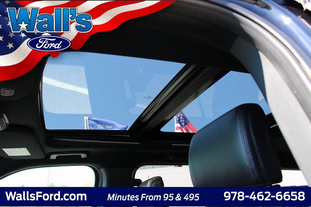 used 2019 Ford Expedition car, priced at $29,167