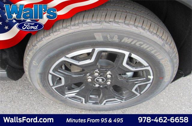 new 2025 Ford Bronco Sport car, priced at $37,267