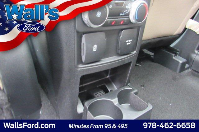 new 2024 Ford Explorer car, priced at $44,947