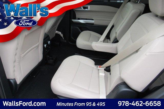 new 2024 Ford Explorer car, priced at $44,947