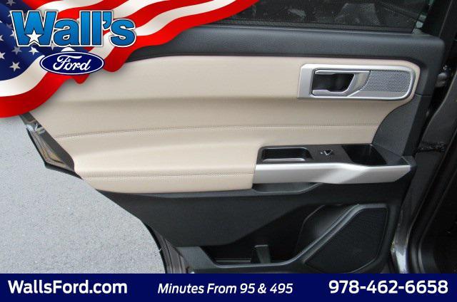 new 2024 Ford Explorer car, priced at $44,947