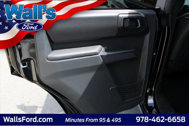 new 2025 Ford Bronco car, priced at $60,598