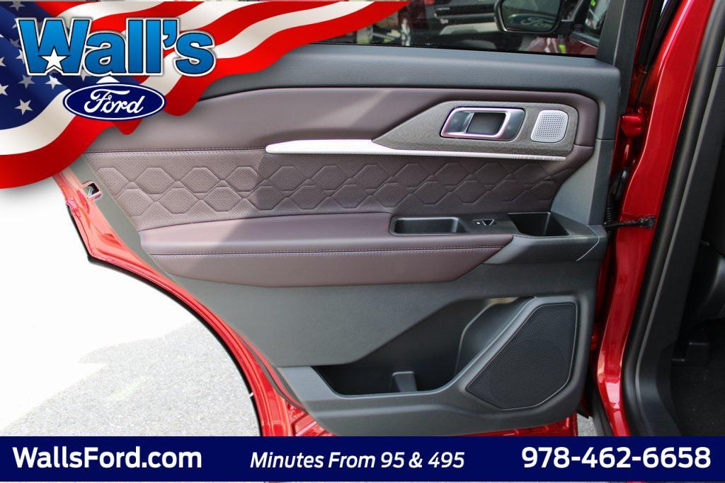 new 2025 Ford Explorer car, priced at $59,214