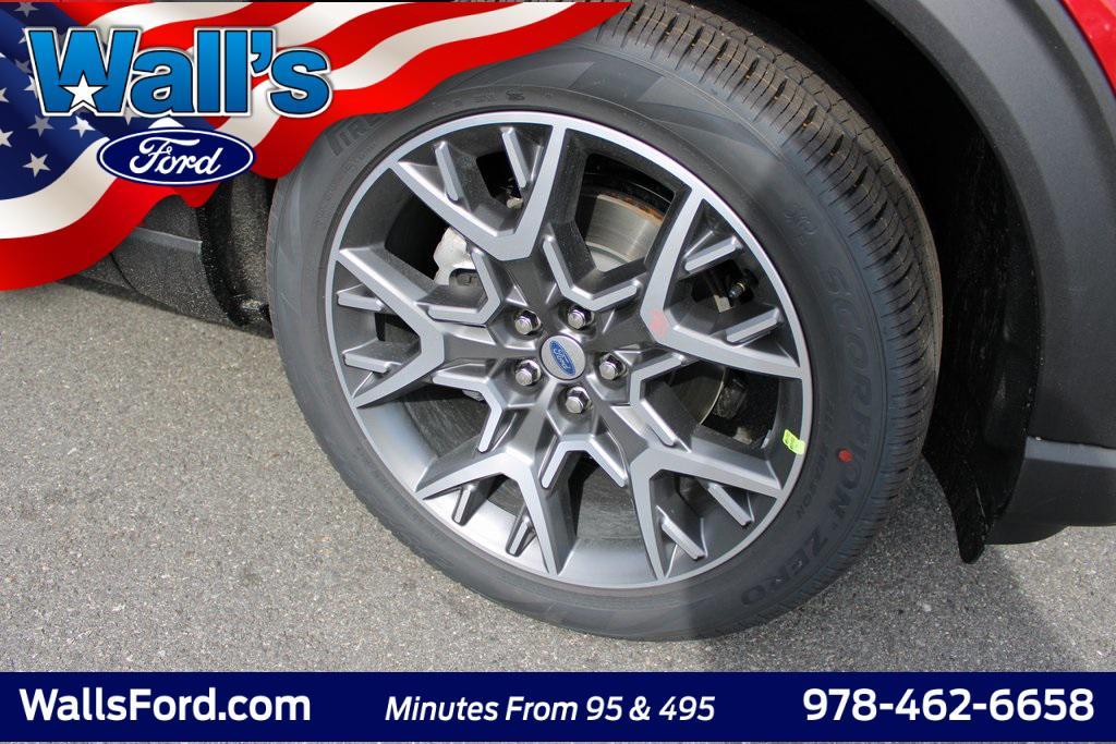 new 2025 Ford Explorer car, priced at $59,214